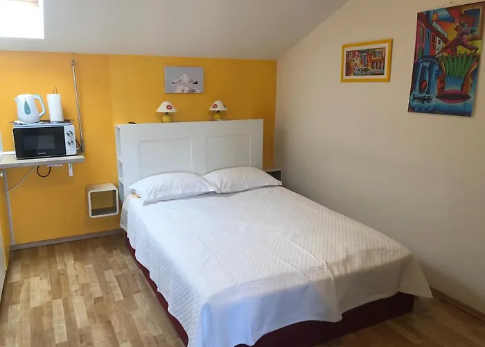 Neven With Sea View Baška