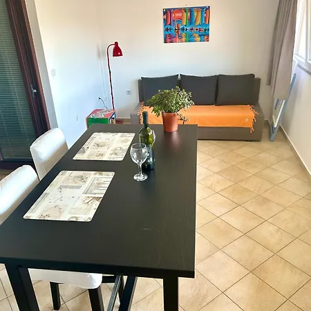 Appartamento Neven With Sea View *