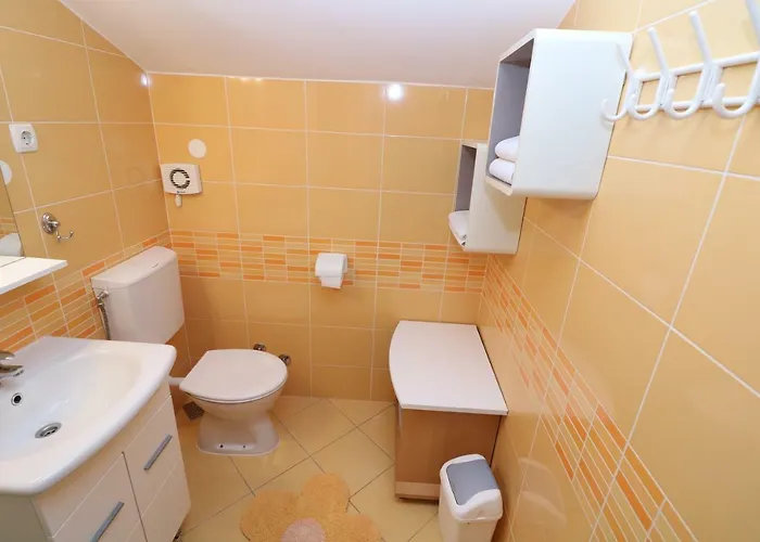 Neven With Sea View *